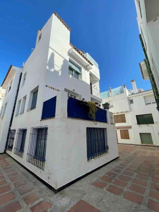 Marina Beach Aiguadolc Sitges Buitenkant foto